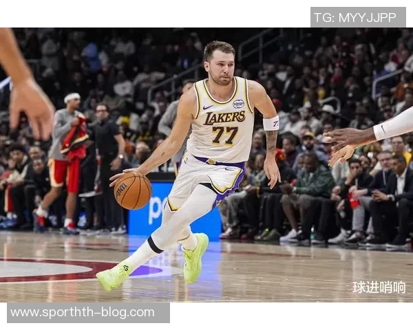 东契奇连续两场得分超过40分上一位湖人球员是詹姆斯 东契奇连续两场得分超过40分上一位湖人球员是詹姆斯