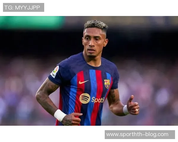 巴萨寻求中后卫引援目标奥塔门迪德弗里塞内西成热门人选 巴萨寻求中后卫引援目标奥塔门迪德弗里塞内西成热门人选